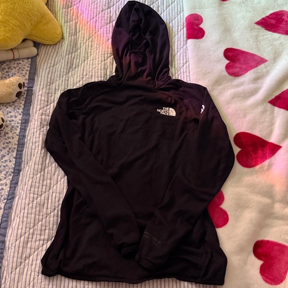 The North Face Black Pullover Hoodie - Picture 1 of 5